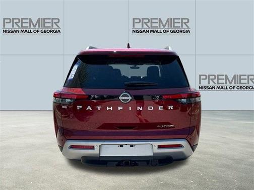 2025 Nissan Pathfinder Platinum
