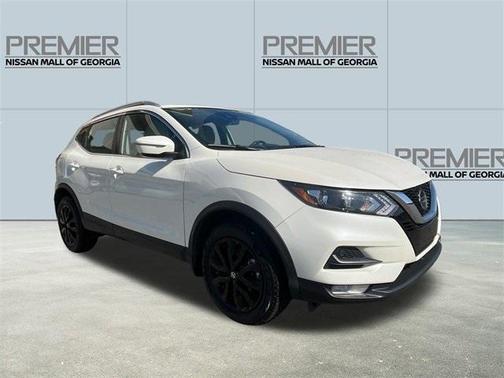 2022 Nissan Rogue Sport SV