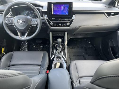 2024 Toyota Corolla Cross Hybrid XSE