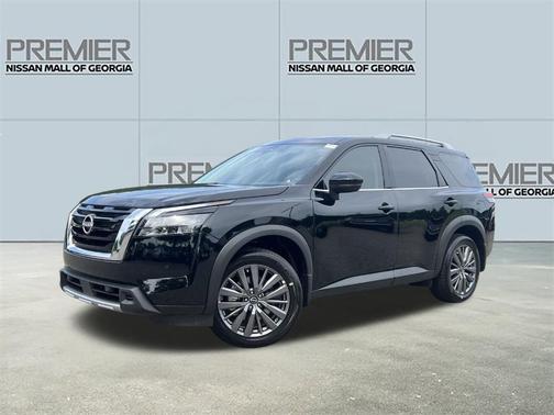 2025 Nissan Pathfinder SL