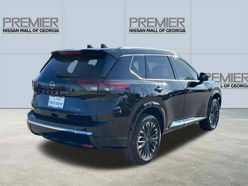 2025 Nissan Rogue Platinum