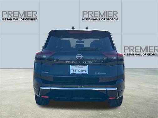 2025 Nissan Rogue Platinum