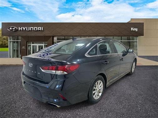 2019 Hyundai SONATA SE