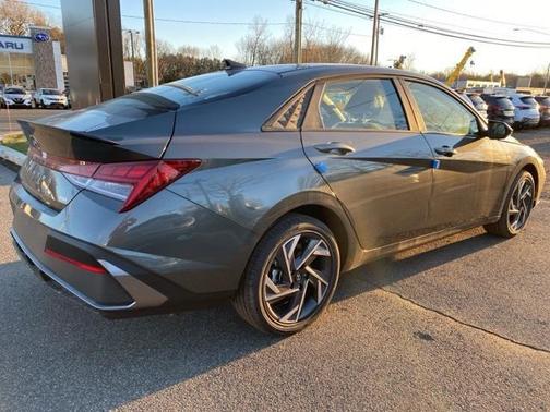 2025 Hyundai ELANTRA HEV Blue