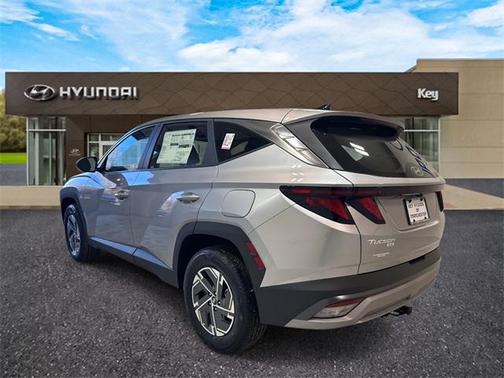 2026 Hyundai TUCSON Hybrid Blue SE