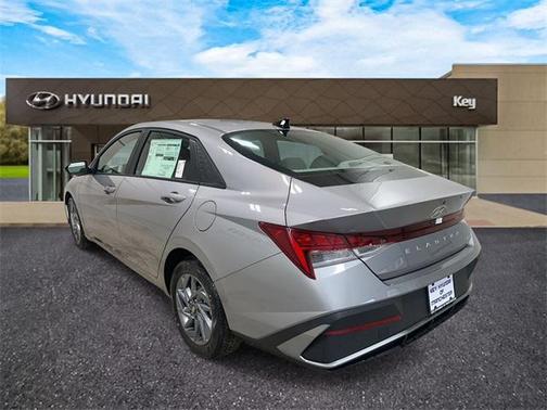 2025 Hyundai ELANTRA HEV Blue