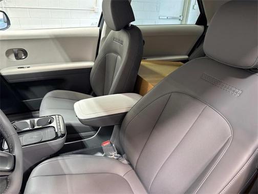 2025 Hyundai IONIQ 5 SEL