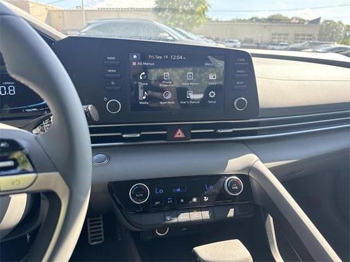 2025 Hyundai ELANTRA Sport