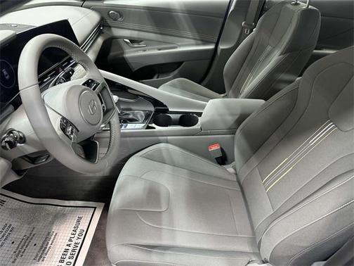 2025 Hyundai ELANTRA Sport