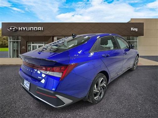 2025 Hyundai ELANTRA Sport