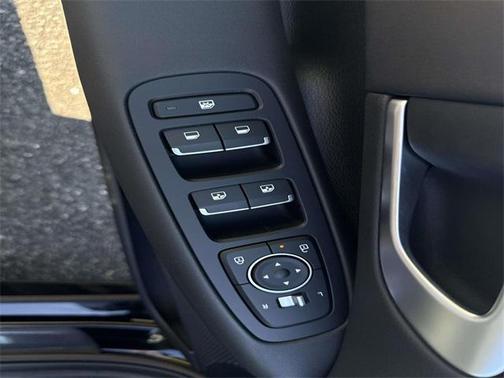 2025 Hyundai SONATA Hybrid SE