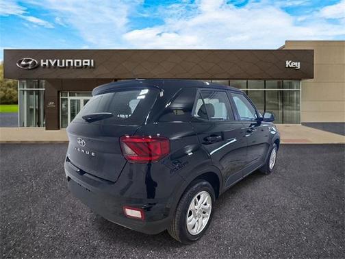 2026 Hyundai VENUE SE