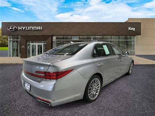 2022 Genesis G90 Premium