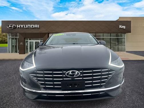 2023 Hyundai SONATA Hybrid Limited