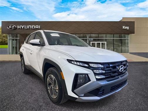 2026 Hyundai TUCSON Hybrid Blue SE