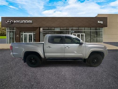 2020 Toyota Tacoma SR5