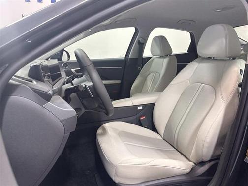 2026 Hyundai SONATA SEL