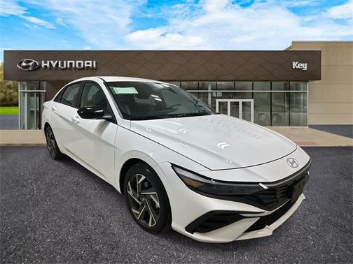 2025 Hyundai ELANTRA Sport