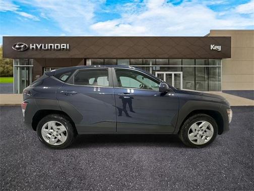 2024 Hyundai KONA SE