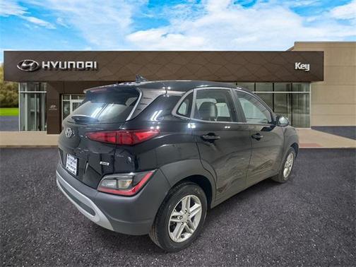 2023 Hyundai KONA SE