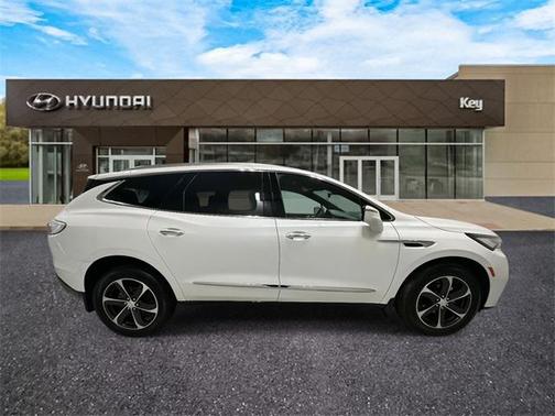 2022 Buick Enclave AWD Essence
