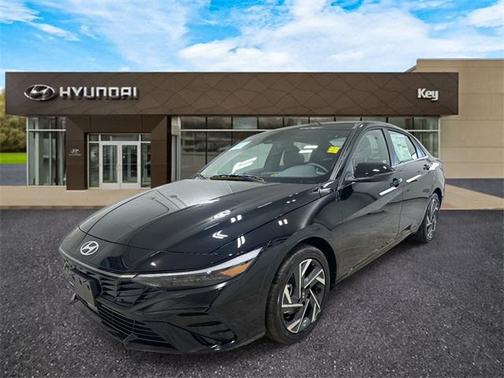 2025 Hyundai ELANTRA Limited