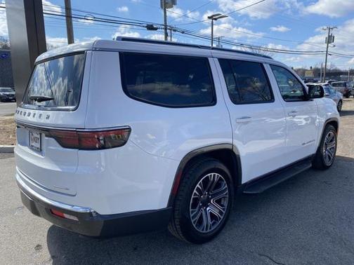 2022 Jeep Wagoneer Series III 4x4
