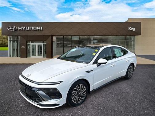 2025 Hyundai SONATA Hybrid Limited