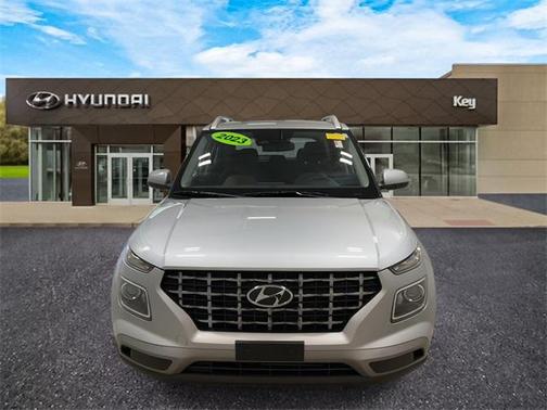 2023 Hyundai VENUE SEL