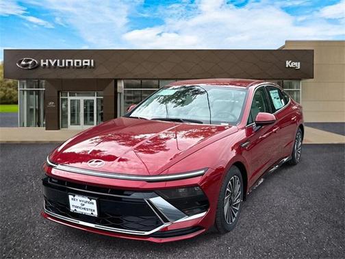 2025 Hyundai SONATA Hybrid SE