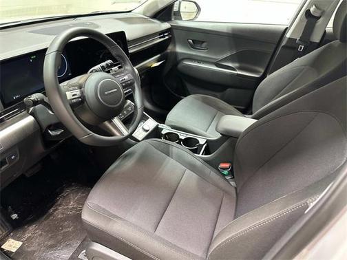 2025 Hyundai KONA EV SEL