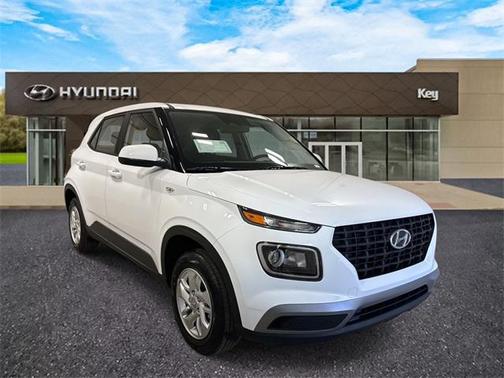 2026 Hyundai VENUE SE