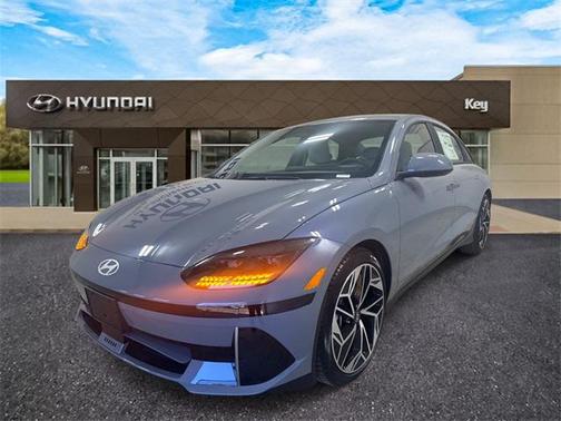2025 Hyundai IONIQ 6 SEL