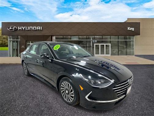 2023 Hyundai SONATA Hybrid Limited