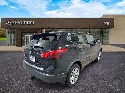2018 Nissan Rogue Sport S