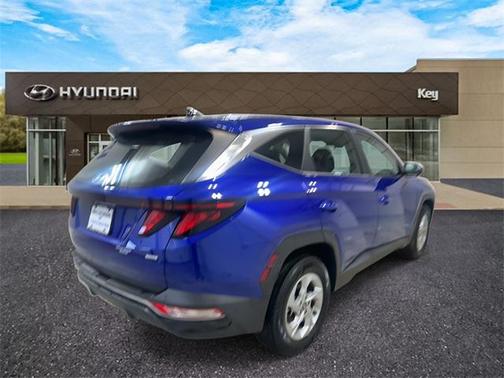2022 Hyundai TUCSON SE