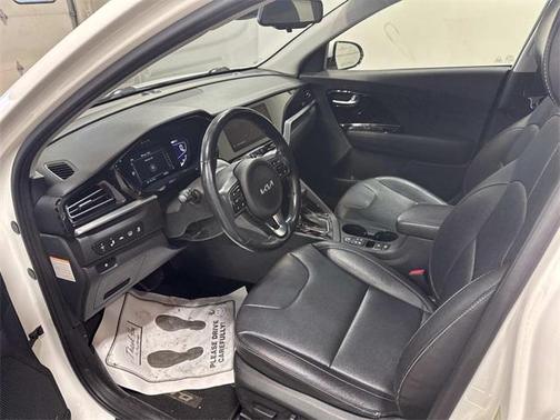 2022 Kia Niro EX Premium