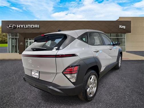 2026 Hyundai KONA SE