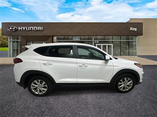 2020 Hyundai TUCSON SE