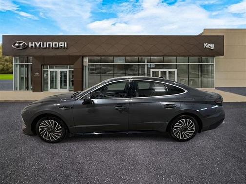 2024 Hyundai SONATA Hybrid SE