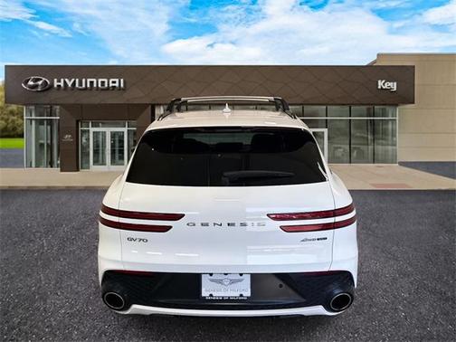 2023 Genesis GV70 3.5T AWD Sport