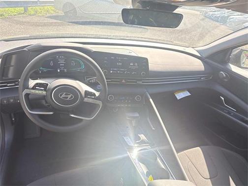 2025 Hyundai ELANTRA HEV Blue