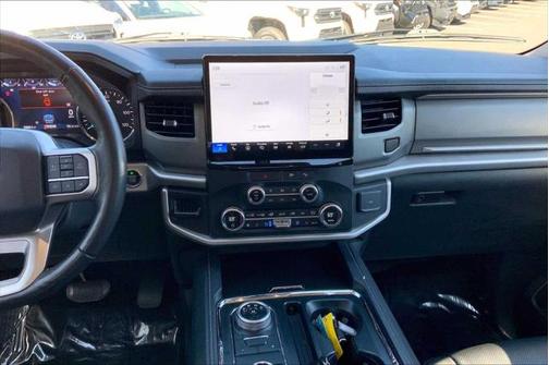 2023 Ford Expedition Max XLT