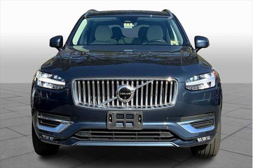 2023 Volvo XC90 B6 Plus 7-Seater