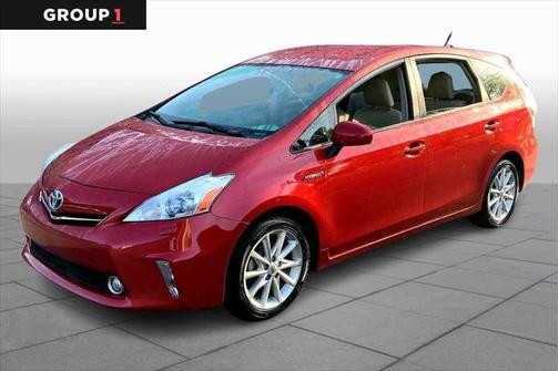 2013 Toyota Prius v Five