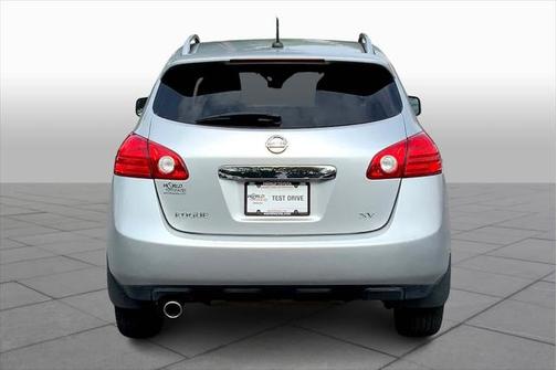 2011 Nissan Rogue SV
