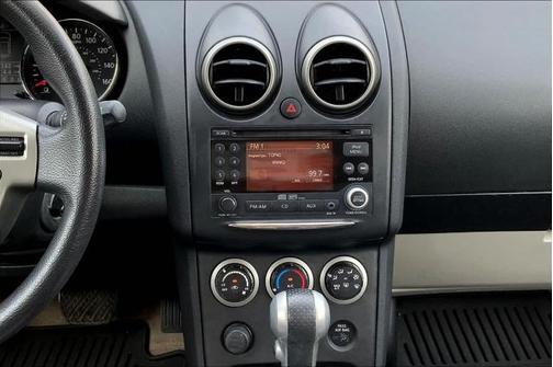 2011 Nissan Rogue SV