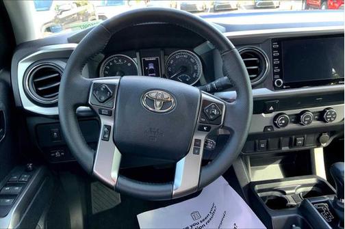 2022 Toyota Tacoma SR5