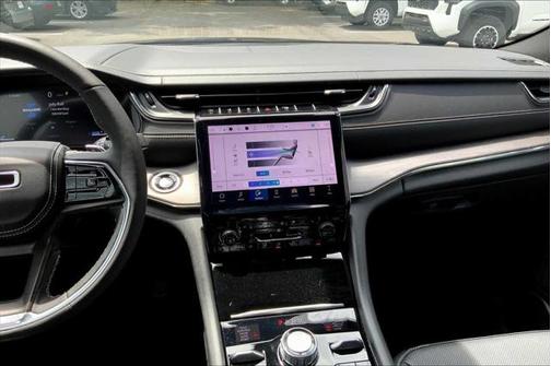 2024 Jeep Grand Cherokee Overland