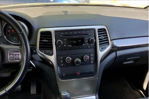 2011 Jeep Grand Cherokee Laredo